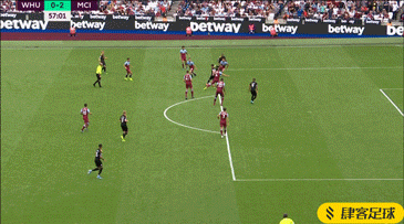 记者：尤文准备接受马赛对小维阿的报价，交易很快完成