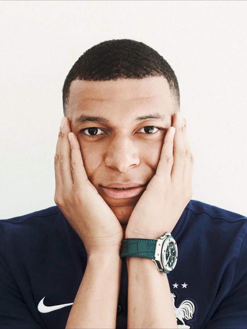 十年前的西班牙U18锦标冠军今何在：奥亚、西蒙在列，5人退役