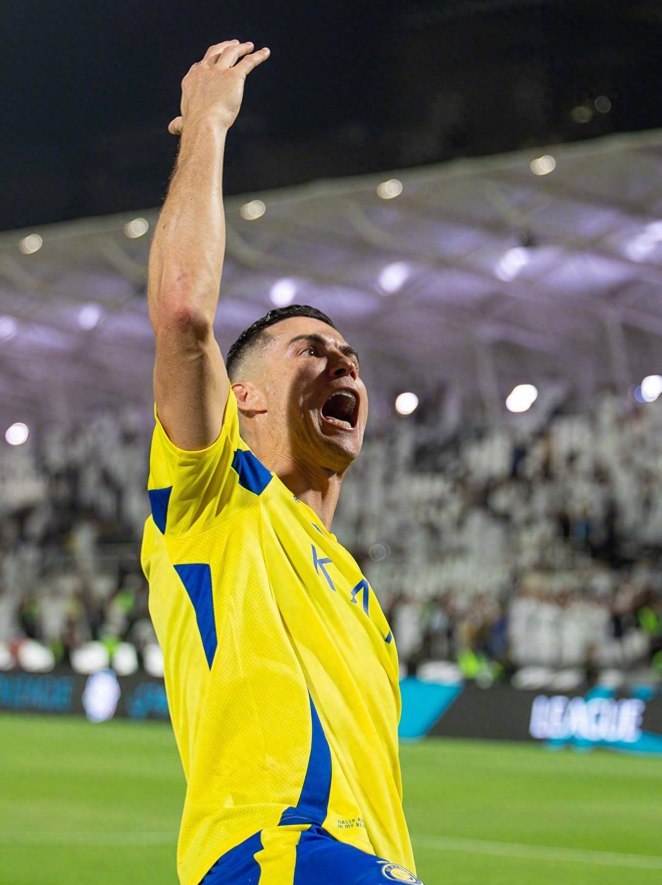 诺伊尔谈续约：取决于我的身体状态，明年3月我会认真考虑