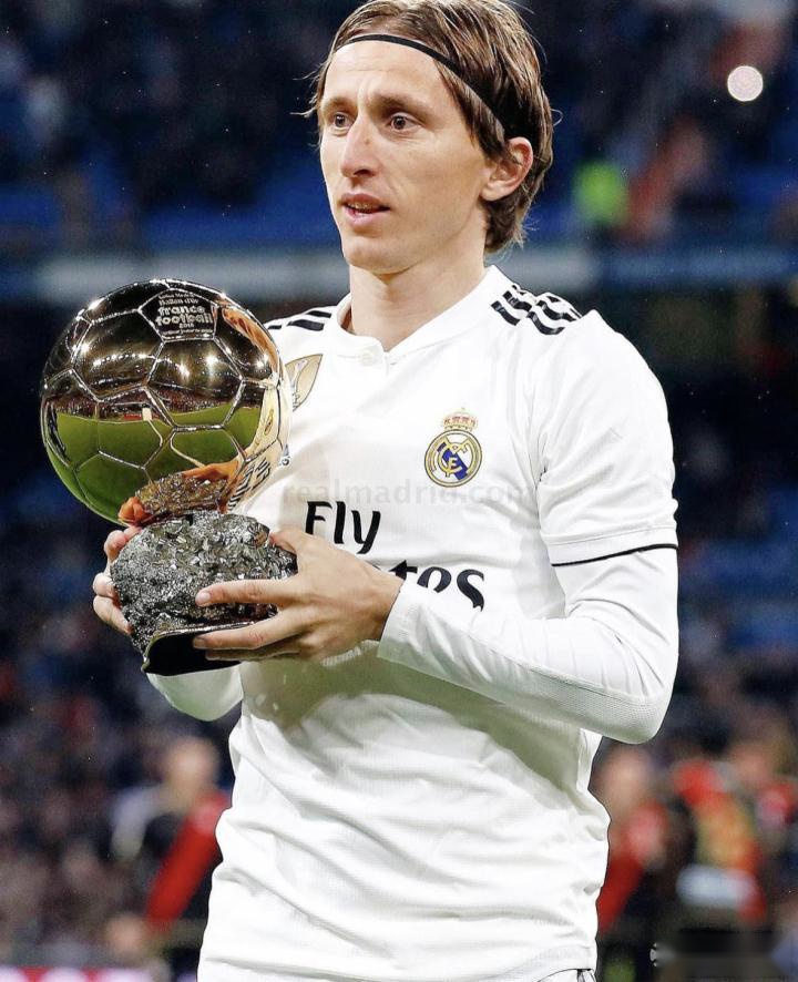 皇马客战毕尔巴鄂竞技！阿隆索遭遇执教生涯最大考验，圣马梅斯恐成白衣军团噩梦