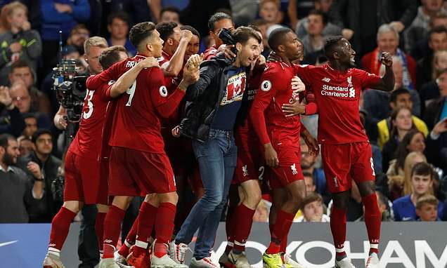 利物浦欲出售左后卫齐米卡斯，因其不愿离开安菲尔德，而其他球员面临竞争。