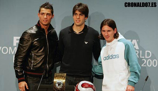 罗德里戈在皇马遭遇困境，状态低迷，被放弃，可能转会至其他球队。